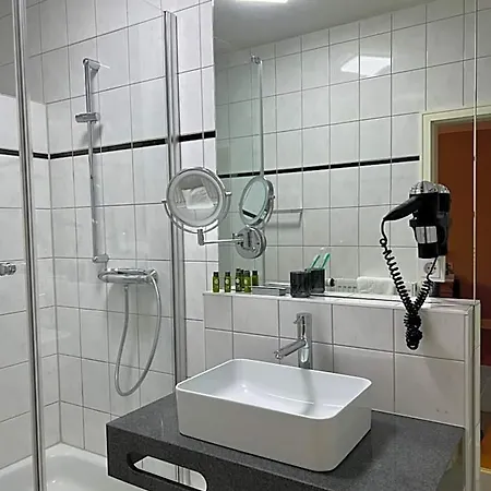 Stadthotel Reckers فندق Werne